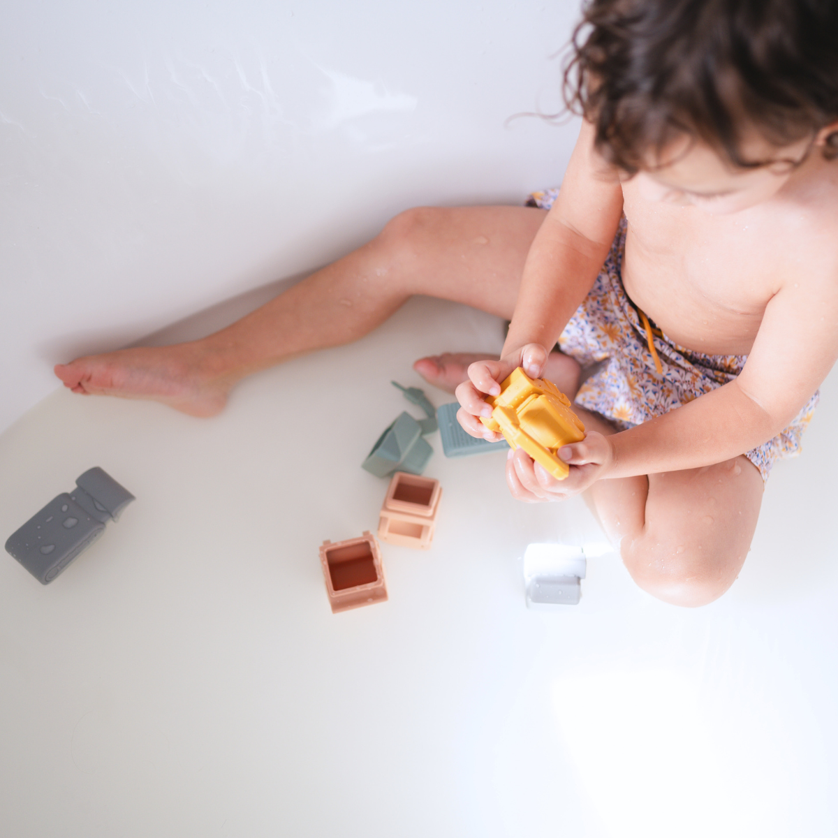 BATH TOYS - CONSTRUCTION