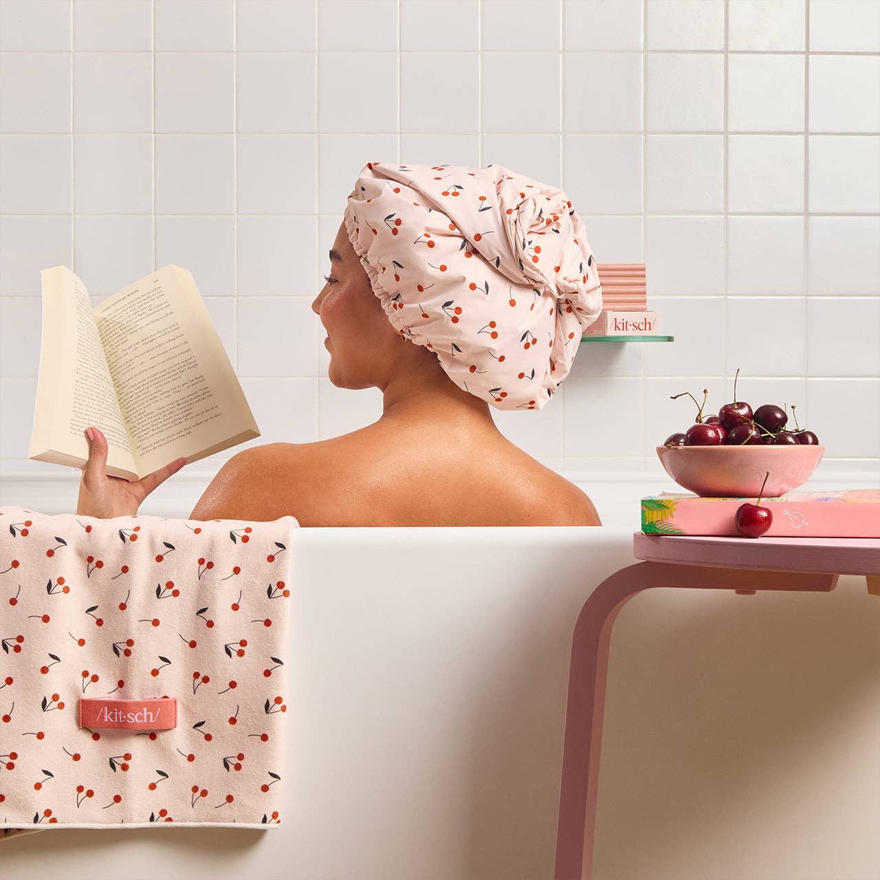 CHERRY PRINT SHOWER CAP