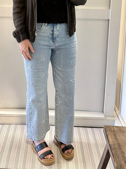 CEDAR CROPPED WIDE LEG EMBROIDERED DENIM