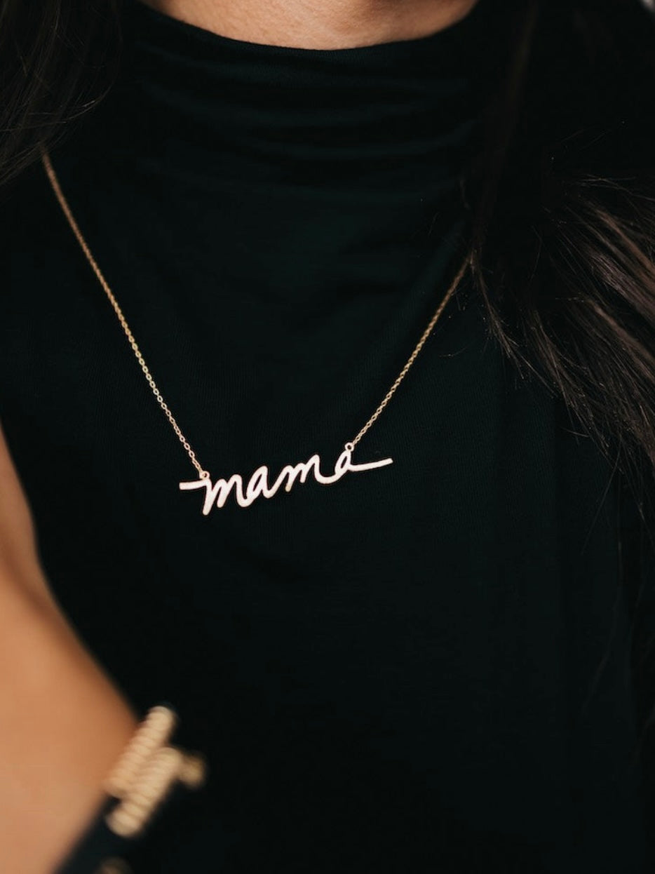 MAMA NECKLACE